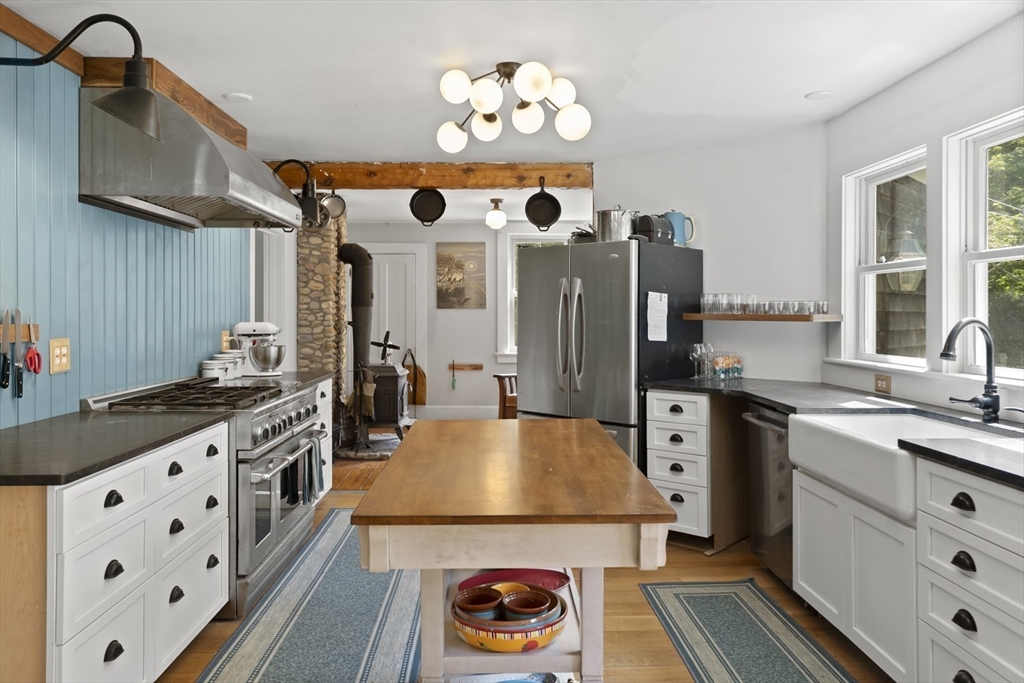 60 Sandwich Road Bourne, MA 02532 - Photo 9 of 42 Gallery Image 9