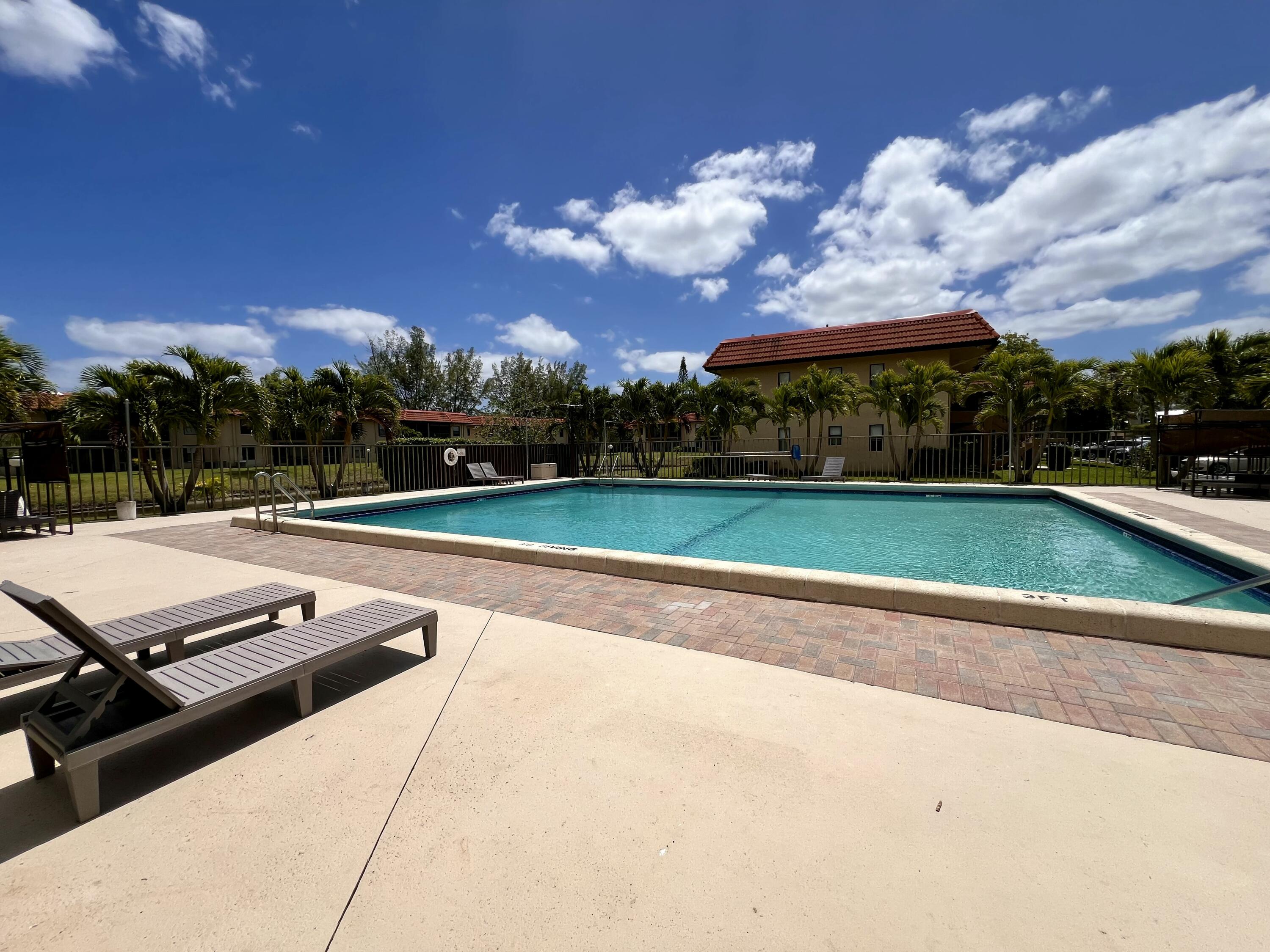 21911 Lake Forest Circle, Unit 206 Boca Raton, FL 33433 - Photo 22 of 28 IMG_3989