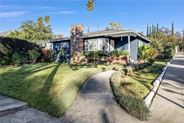 $1,199,997 | 1380-1382 Glen Avenue, Pasadena, CA 91103