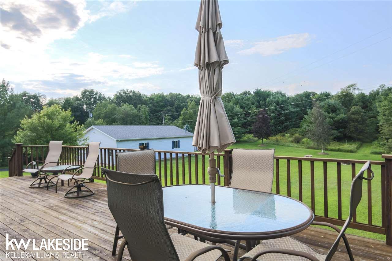 465 Mack Road Leonard, MI 48367 - Photo 10 of 84