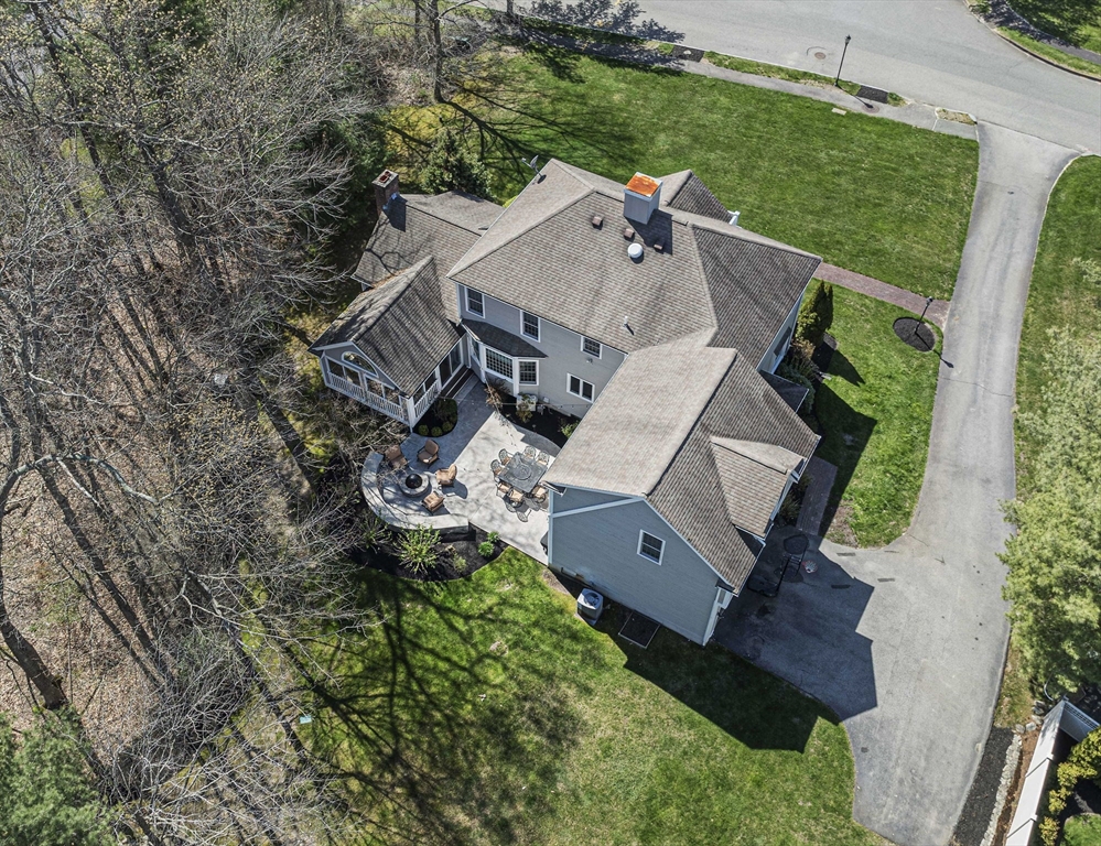 57 Bates Way Hanover, MA 02339 - Photo 2 of 42 Gallery Image 2