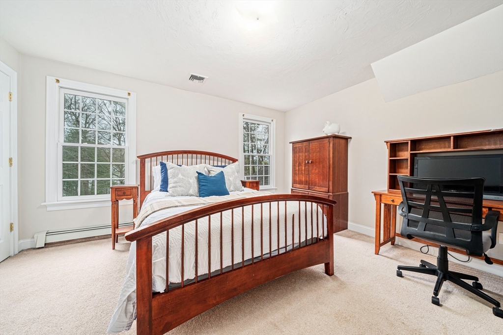 57 Bates Way Hanover, MA 02339 - Photo 28 of 42 Gallery Image 28