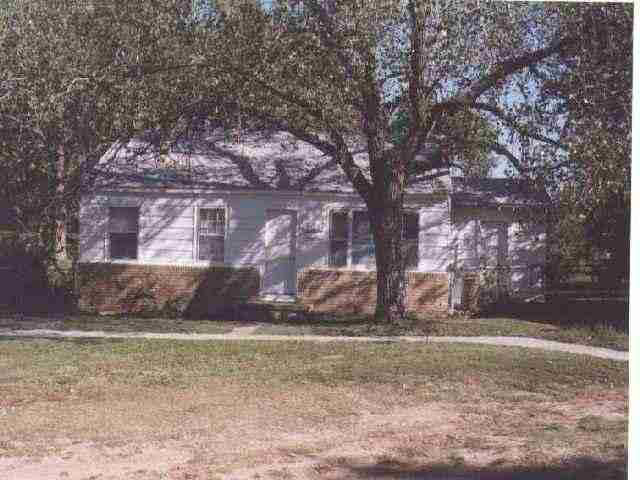 4149 East Dunham Street Wichita, KS 67210 - Photo 1 of 1
