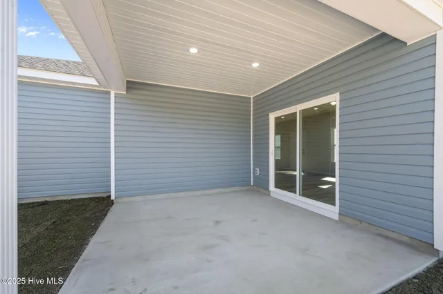 $329,900 | 2606 Fountaintown Road, Chinquapin, NC 28521