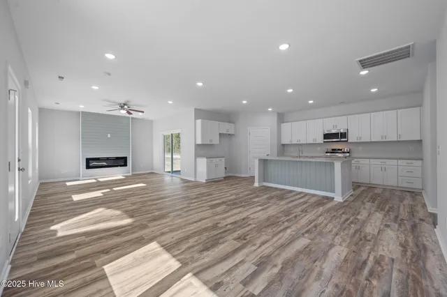 $329,900 | 2606 Fountaintown Road, Chinquapin, NC 28521