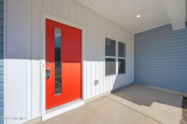 $329,900 | 2606 Fountaintown Road, Chinquapin, NC 28521