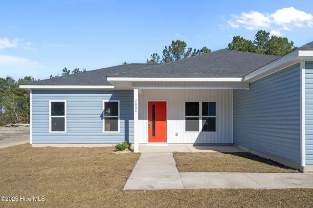 $329,900 | 2606 Fountaintown Road, Chinquapin, NC 28521