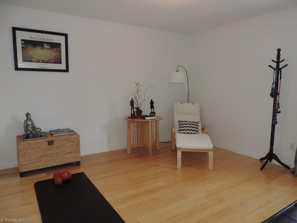 321 Ridgeland Drive High Point, NC 27262 - Photo 20 of 27 Gallery Image 20