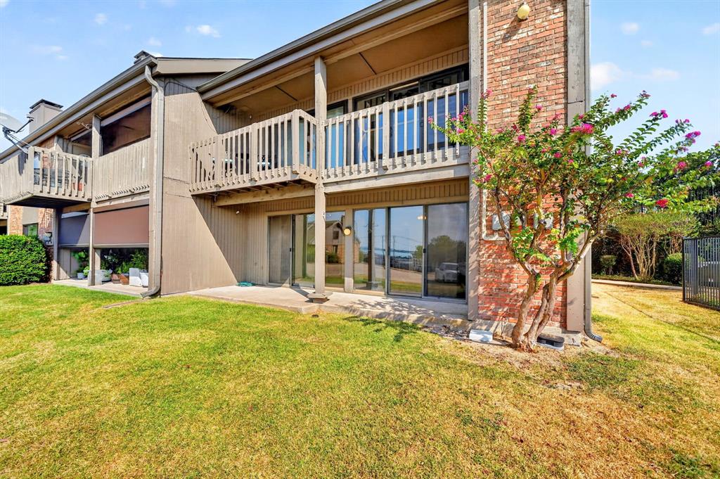 807 Signal Ridge Place Rockwall, TX 75032 - Photo 3 of 13 Gallery Image 3
