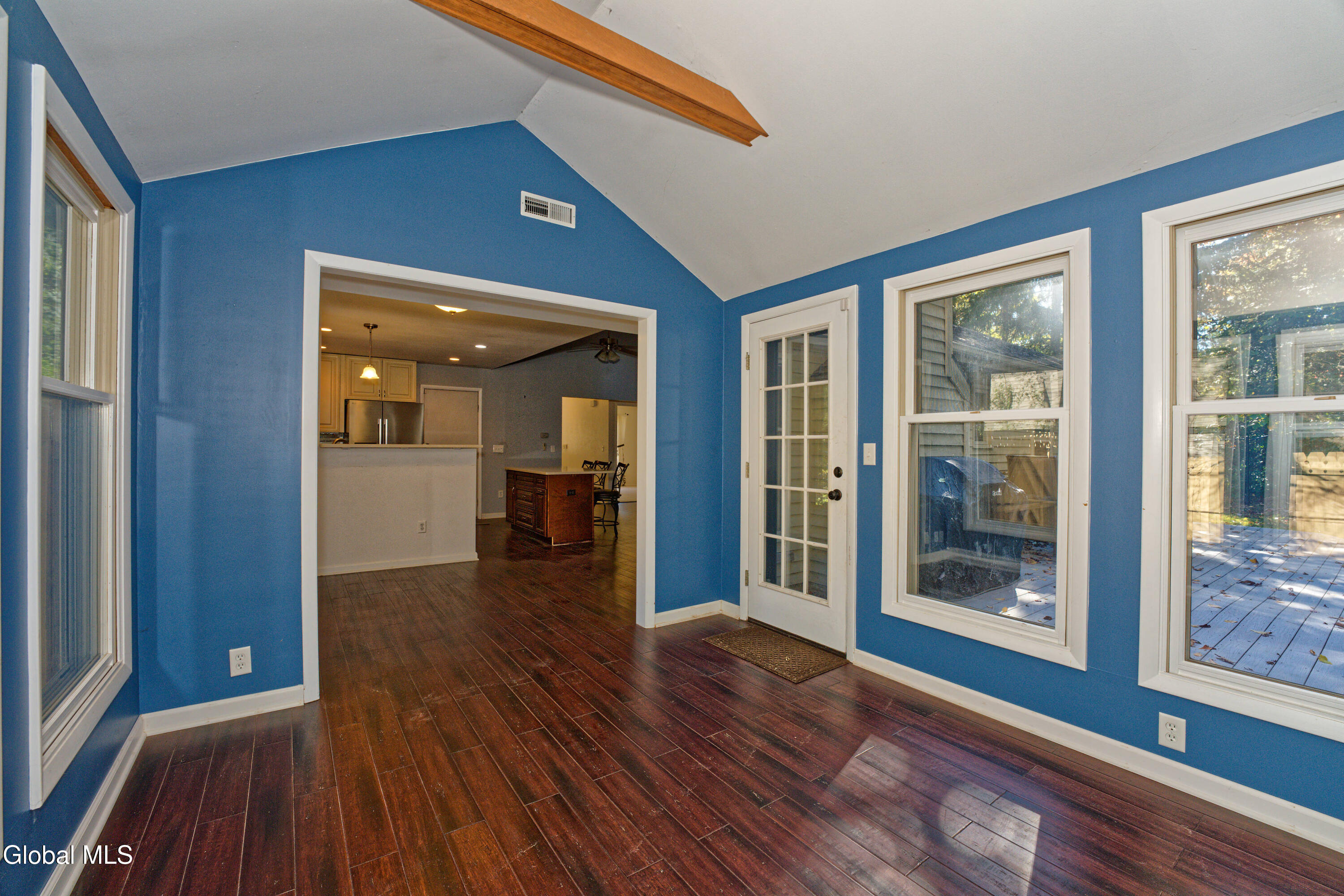 638 Top Ridge Drive Guilderland, NY 12203 - Photo 15 of 31 4 Sunroom 3