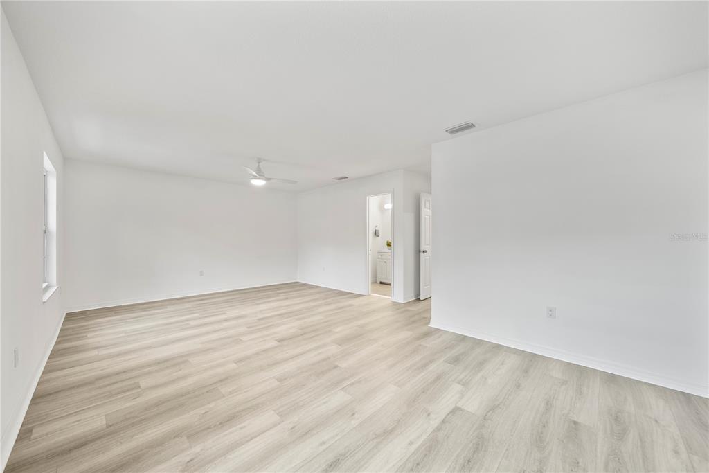 11799 Raintree Drive Temple Terrace, FL 33617 - Photo 20 of 34 Gallery Image 20
