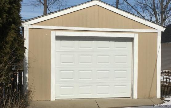 1218 Hampton Road Grosse Pointe Woods, MI 48236 - Photo 19 of 19