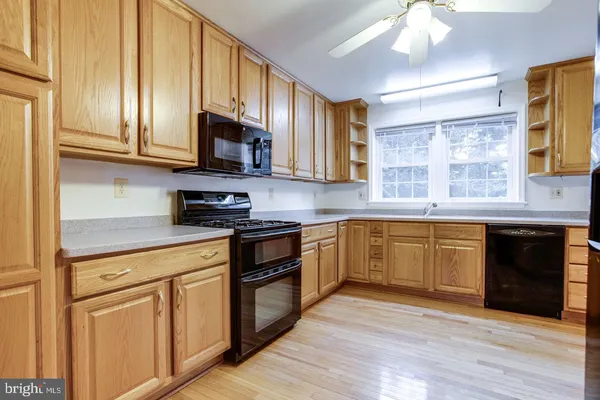 $2,900 | 2838 Lafora Court, Vienna, VA 22180