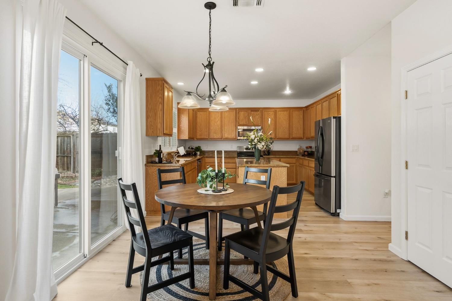 3810 Huntington Road West Sacramento, CA 95691 - Photo 11 of 53