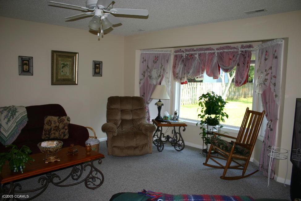 3306 Old Gate Road Morehead City, NC 28557 - Photo 12 of 15 GREAT ROOM