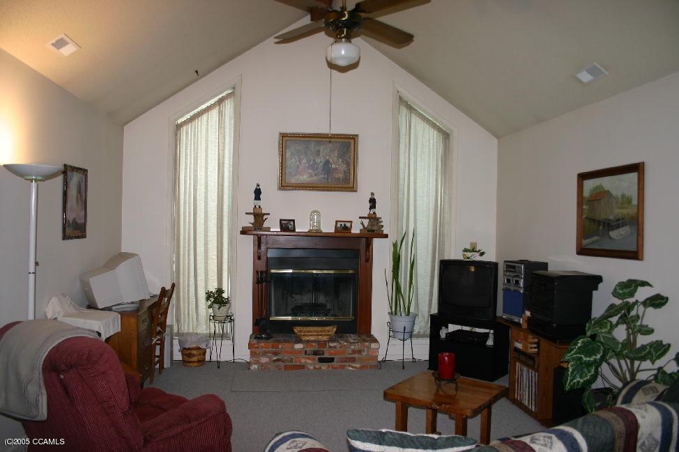 3306 Old Gate Road Morehead City, NC 28557 - Photo 15 of 15 LIVING ROOM