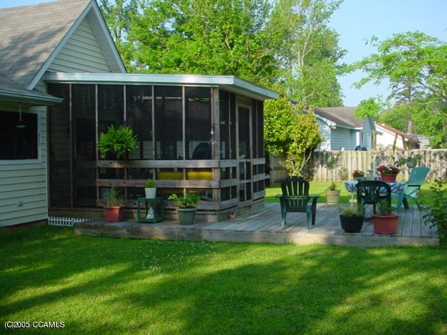 3306 Old Gate Road Morehead City, NC 28557 - Photo 2 of 15 REAR SCREENED PORCH
