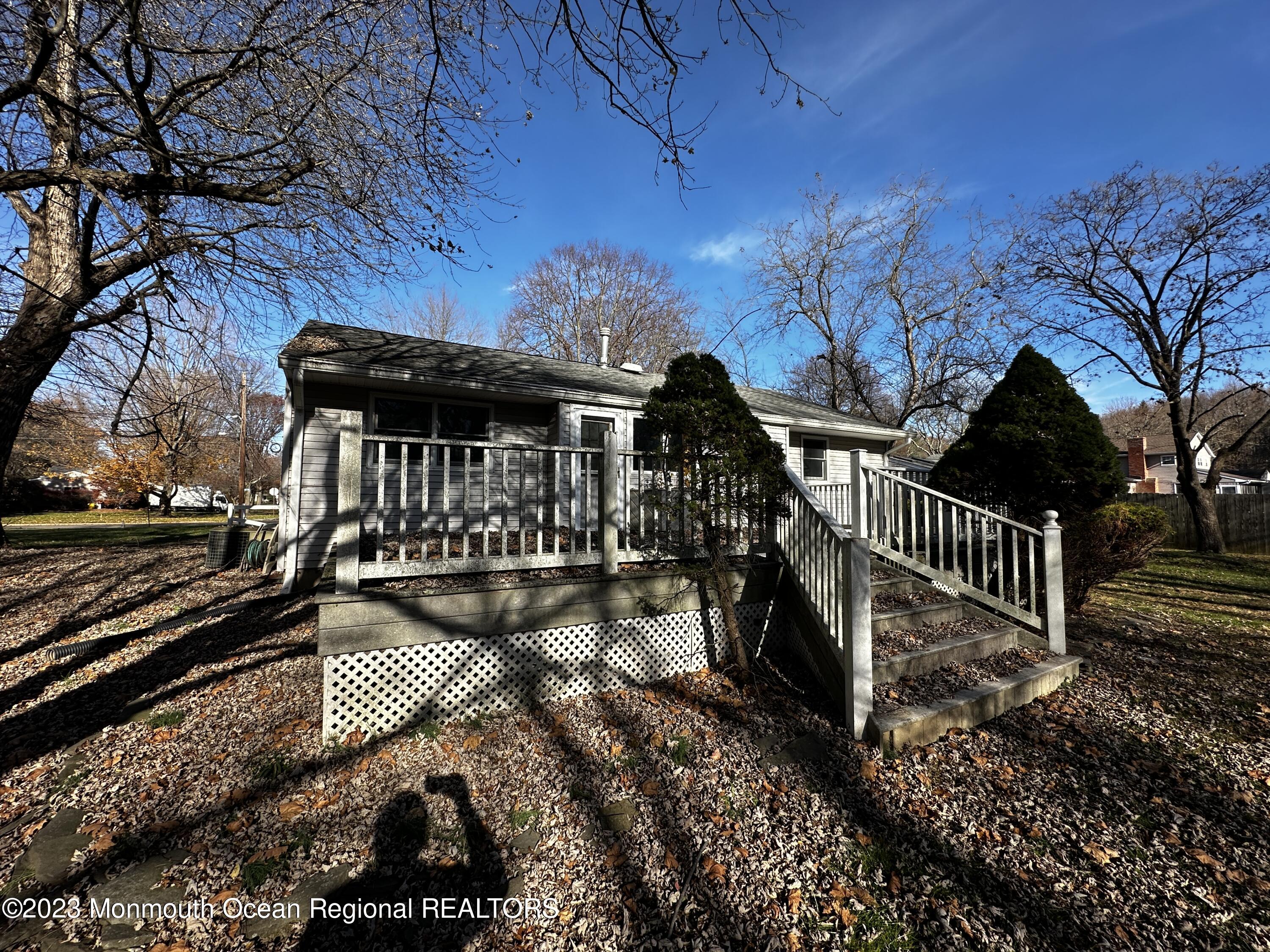 60 Brooktree Road East Windsor, NJ 08520 - Photo 3 of 19 Photo Nov 20 2023, 1 15 47 PM