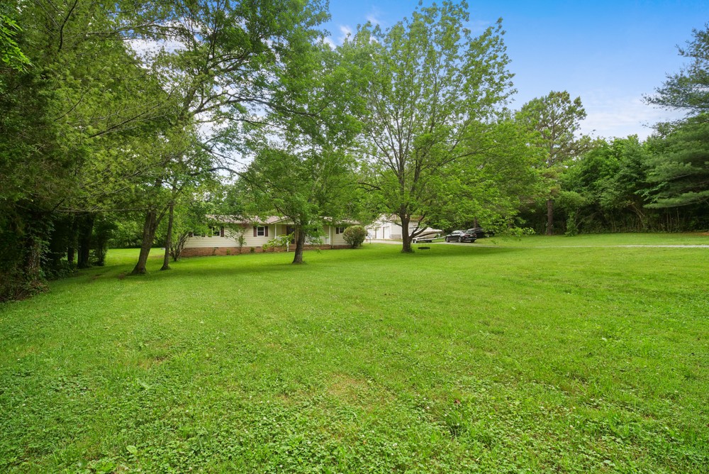 156 Vantrease Lane Gallatin, TN 37066 - Photo 5 of 37