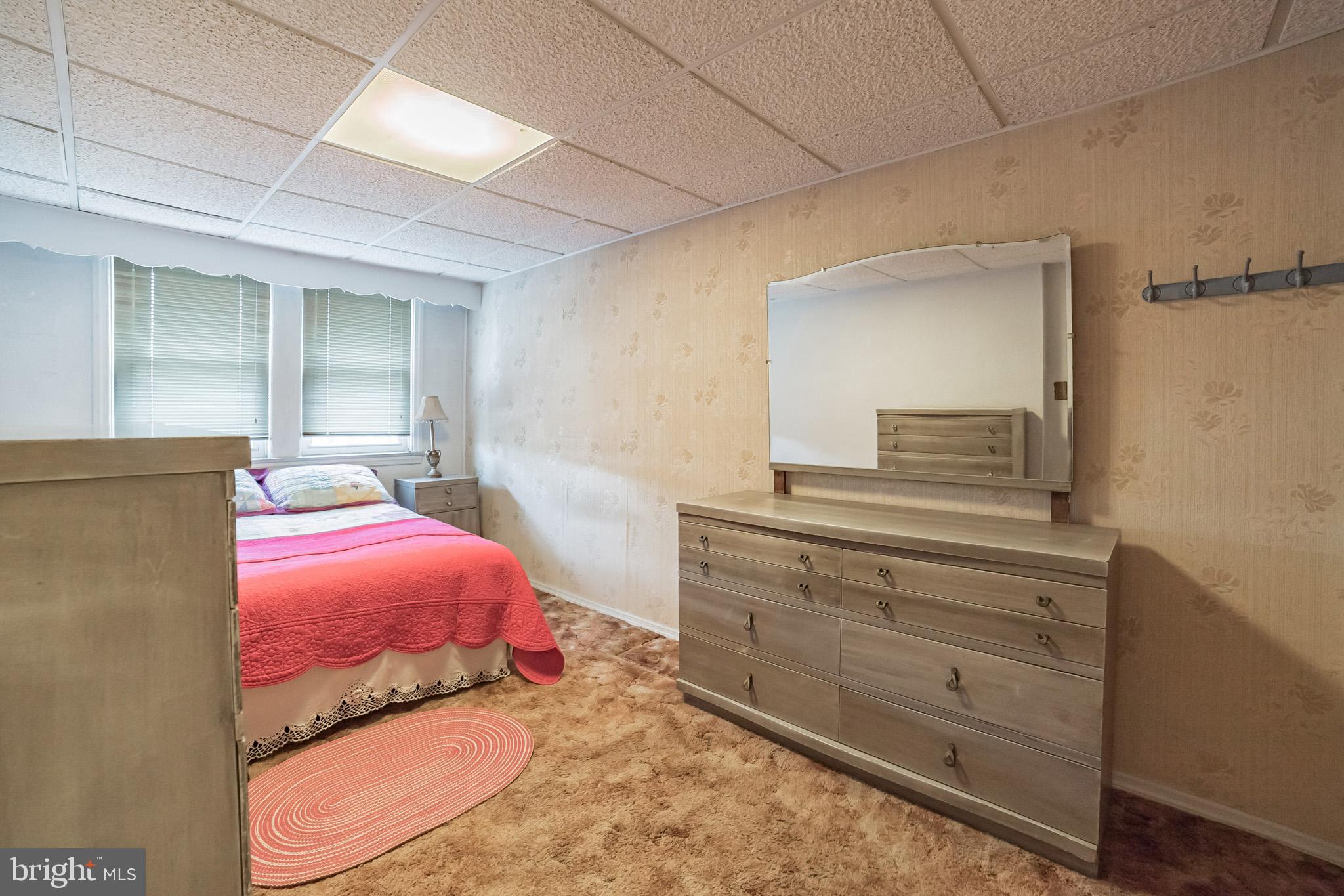 522 Old Riverside Road Baltimore, MD 21225 - Photo 16 of 36