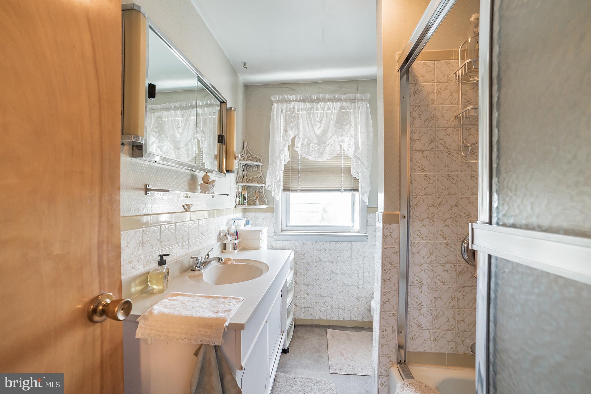 522 Old Riverside Road Baltimore, MD 21225 - Photo 25 of 36