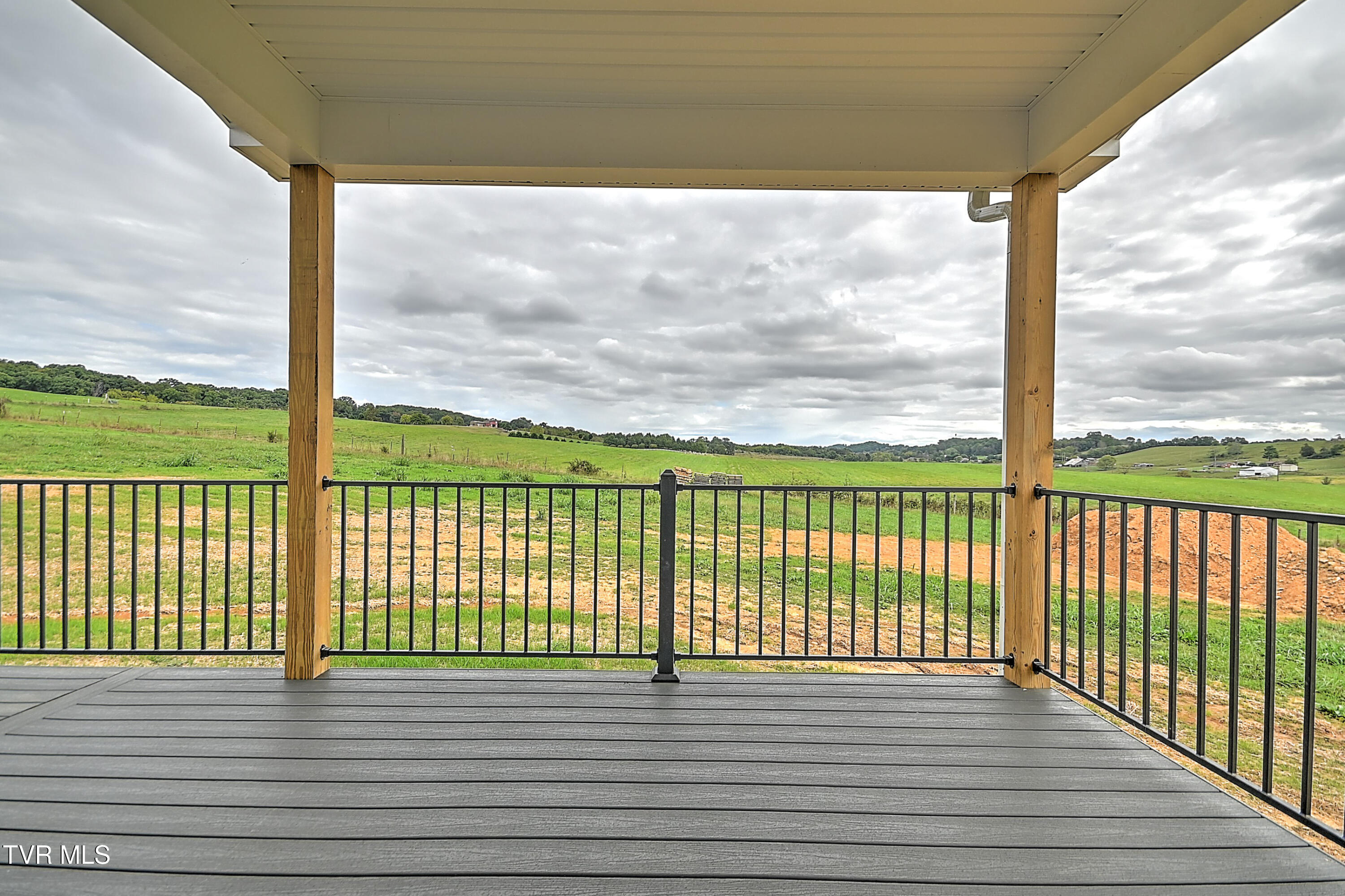 225 Red Tail Ridge Greeneville, TN 37743 - Photo 41 of 59 225 Red Tail Ridge JK-36