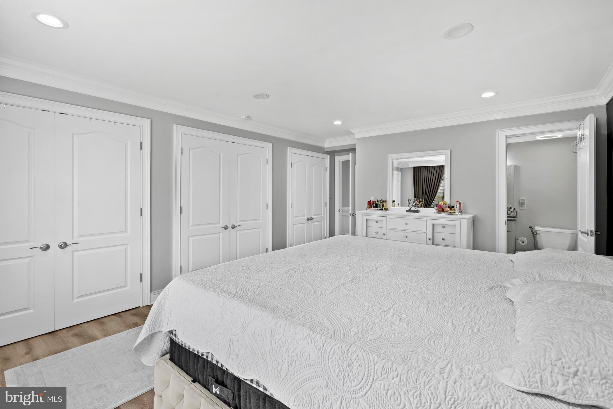 57 Rust Hill Road Levittown, PA 19056 - Photo 17 of 39