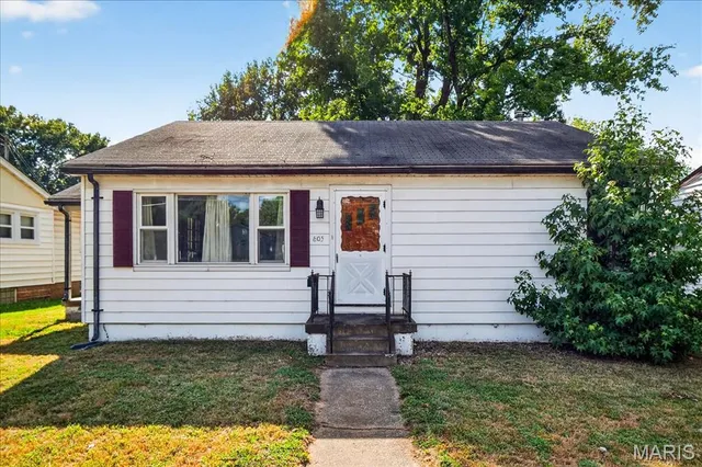 $82,500 | 605 North 17th Street, Belleville, IL 62226