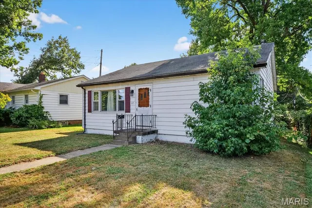 $82,500 | 605 North 17th Street, Belleville, IL 62226