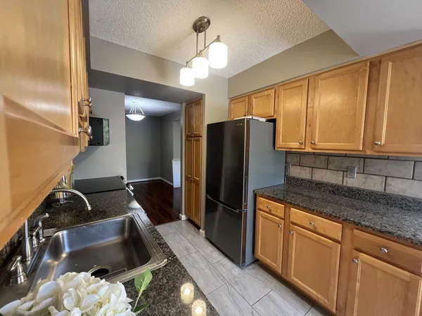 $2,200 | 4500 South Four Mile Run Drive, Unit 133, Arlington, VA 22204