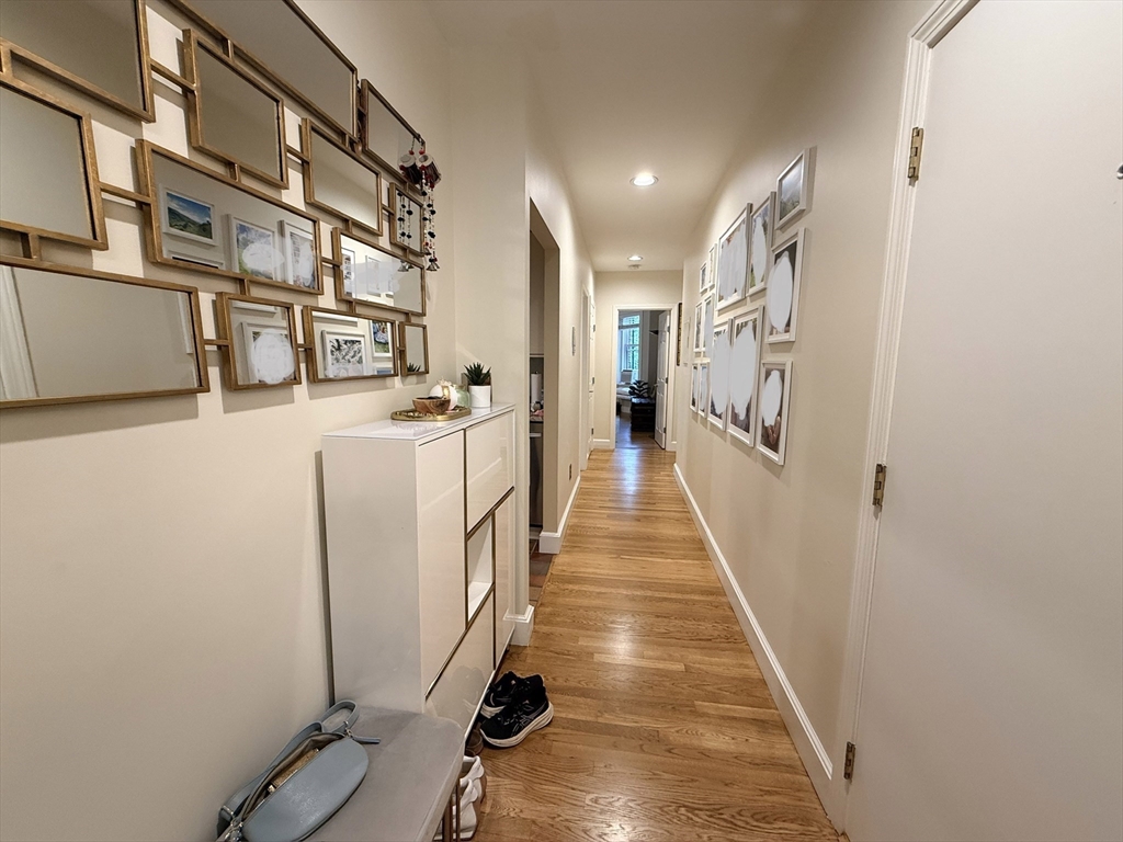 1083 Beacon Street, Unit 3 Brookline, MA 02446 - Photo 7 of 20