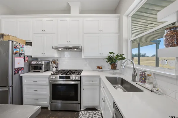 $1,350,000 | 7335 County Road 4710, Larue, TX 75770