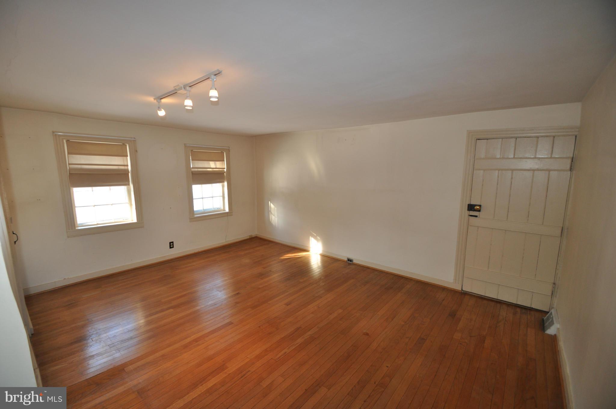 3242 Sykesville Road Westminster, MD 21157 - Photo 12 of 18 GLEAMING HARDWOOD FLOORS