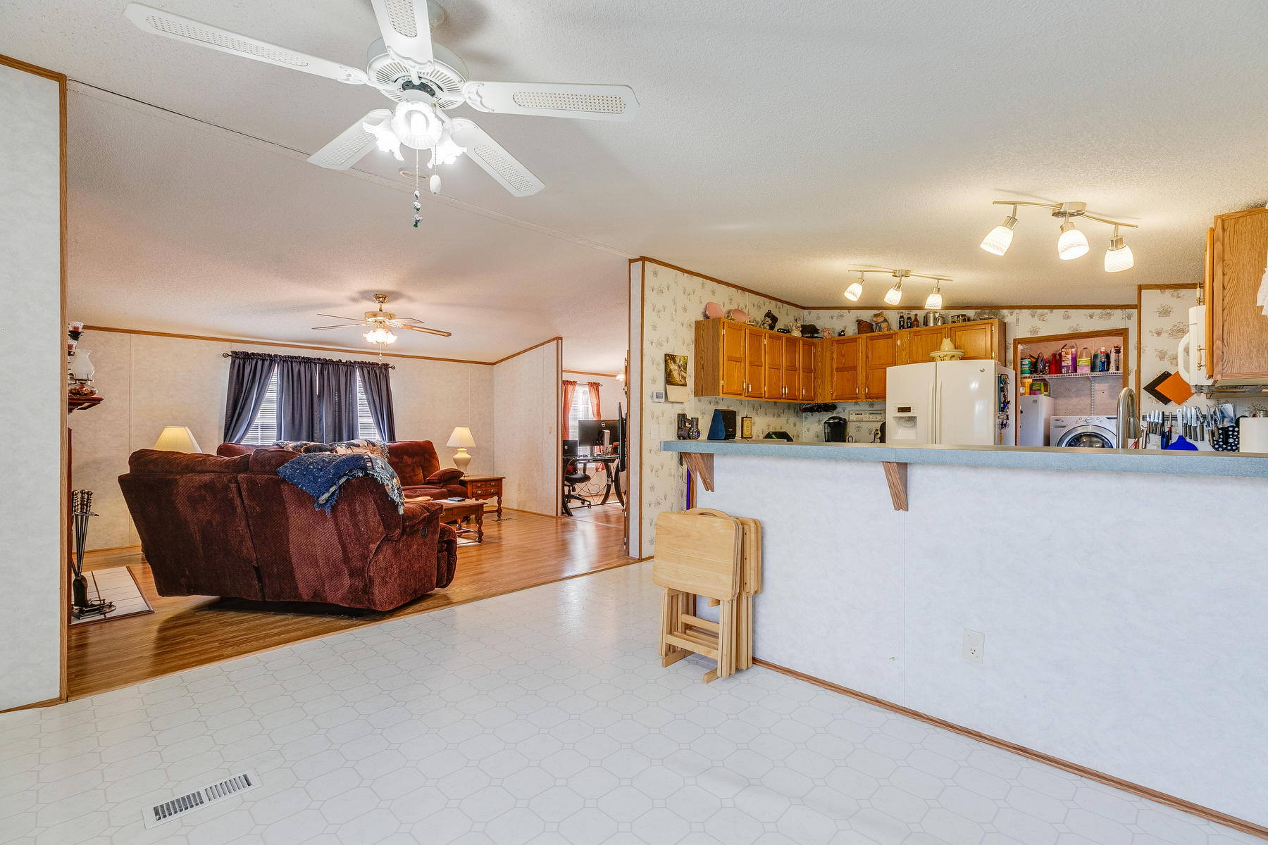 351 Ball Orchard Road Kingsport, TN 37660 - Photo 12 of 39 012