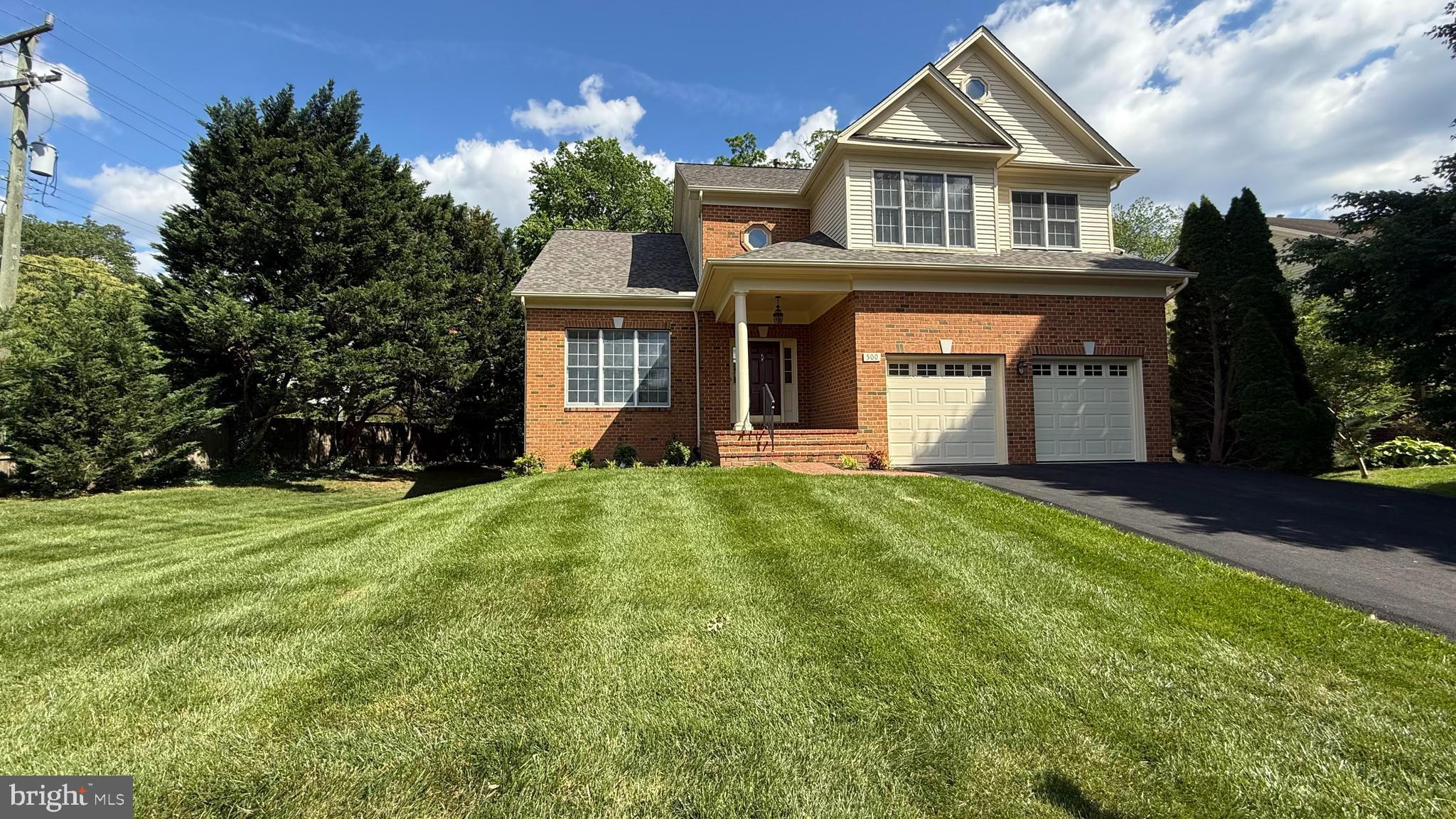 500 Roland Street Southwest Vienna, VA 22180 - Photo 2 of 43 Gallery Image 2