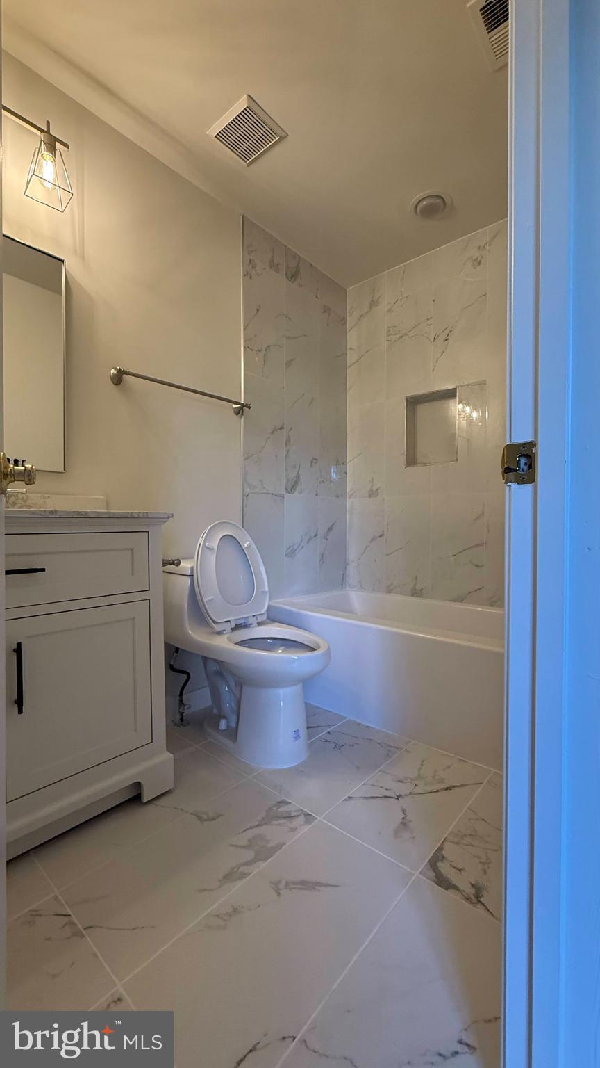 500 Roland Street Southwest Vienna, VA 22180 - Photo 21 of 43 Gallery Image 21