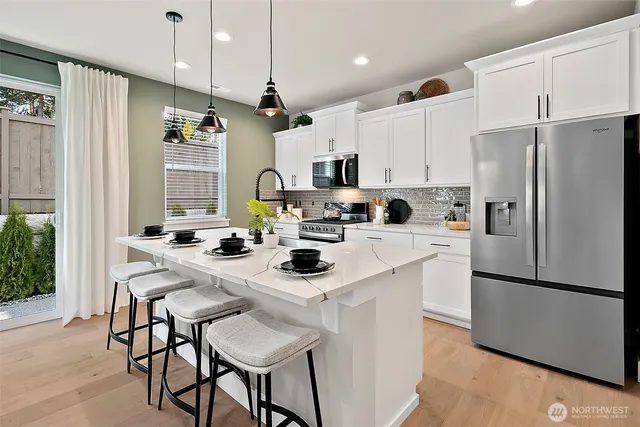 $874,950 | 20904 99th Place South, Kent, WA 98031