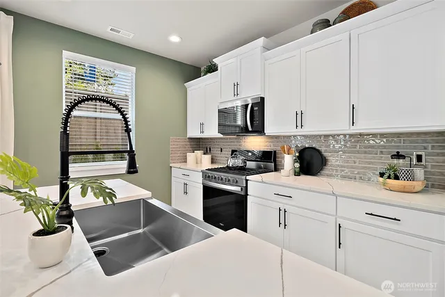 $874,950 | 20904 99th Place South, Kent, WA 98031