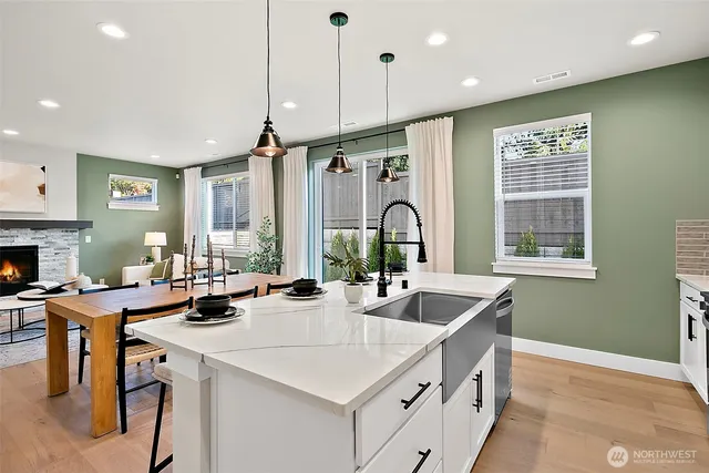 $874,950 | 20904 99th Place South, Kent, WA 98031