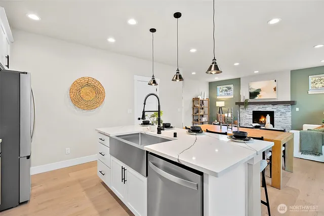 $874,950 | 20904 99th Place South, Kent, WA 98031