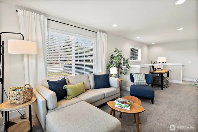 $874,950 | 20904 99th Place South, Kent, WA 98031