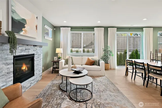 $874,950 | 20904 99th Place South, Kent, WA 98031