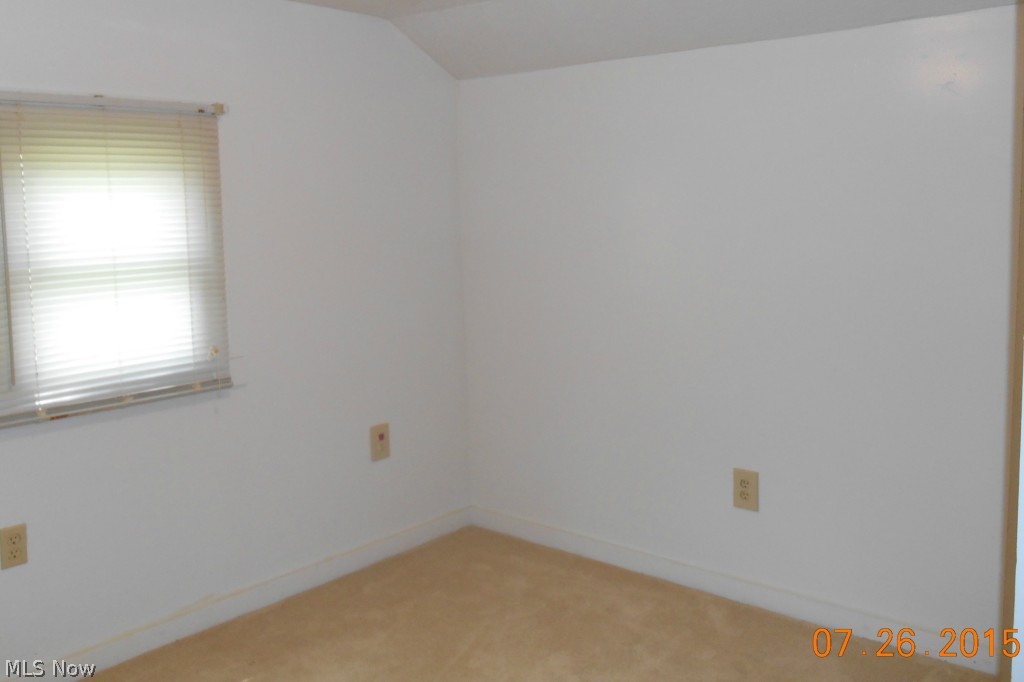 2256 West River Road Newton Falls, OH 44444 - Photo 5 of 8 Gallery Image 5