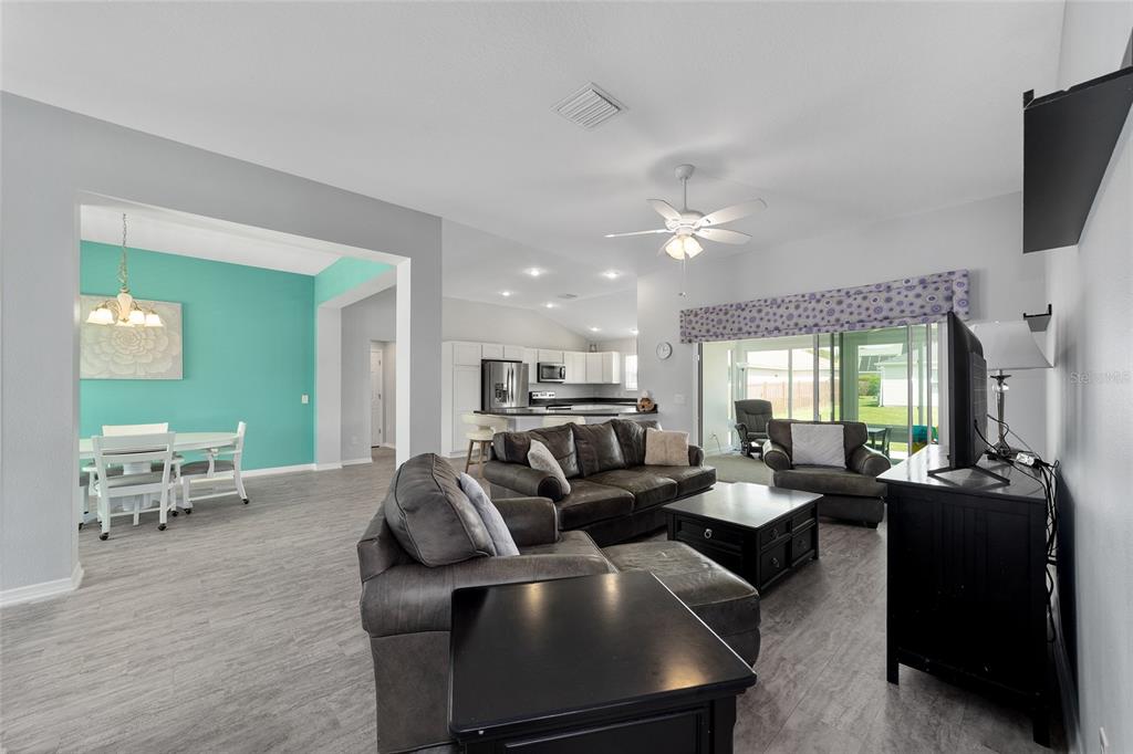 3335 Rohan Road Oxford, FL 34484 - Photo 11 of 57