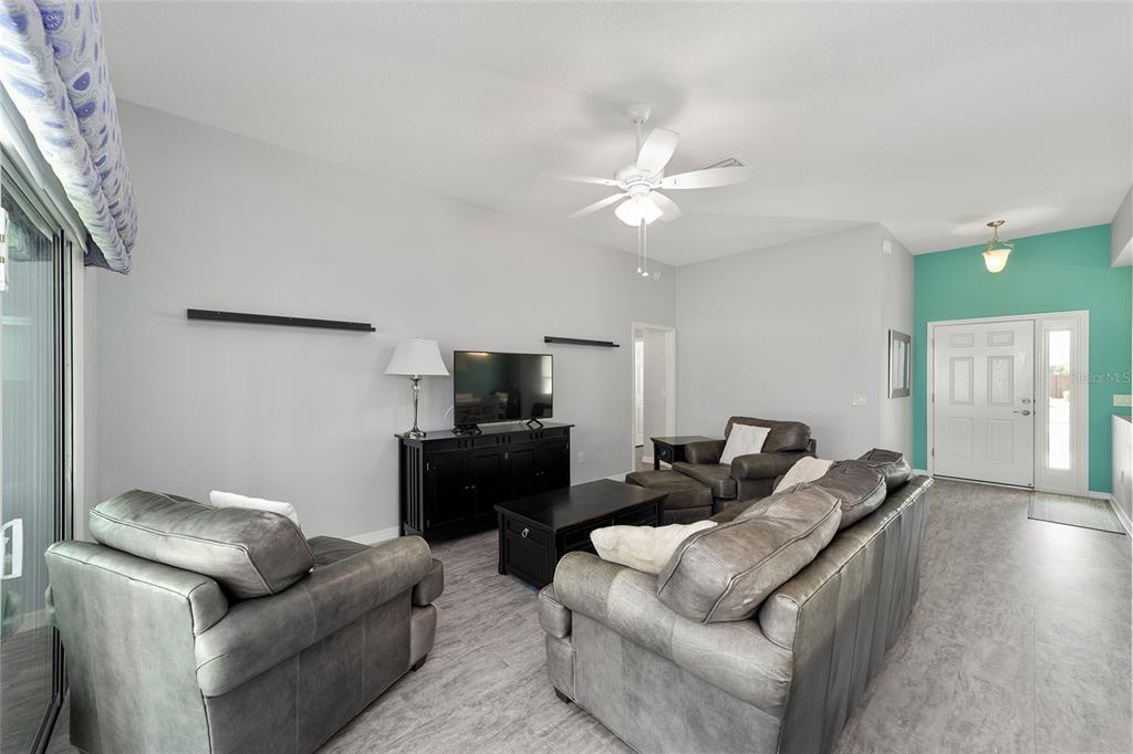 3335 Rohan Road Oxford, FL 34484 - Photo 13 of 57