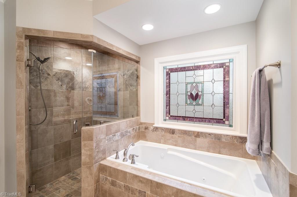 7700 Pinelawn Court Summerfield, NC 27358 - Photo 19 of 29