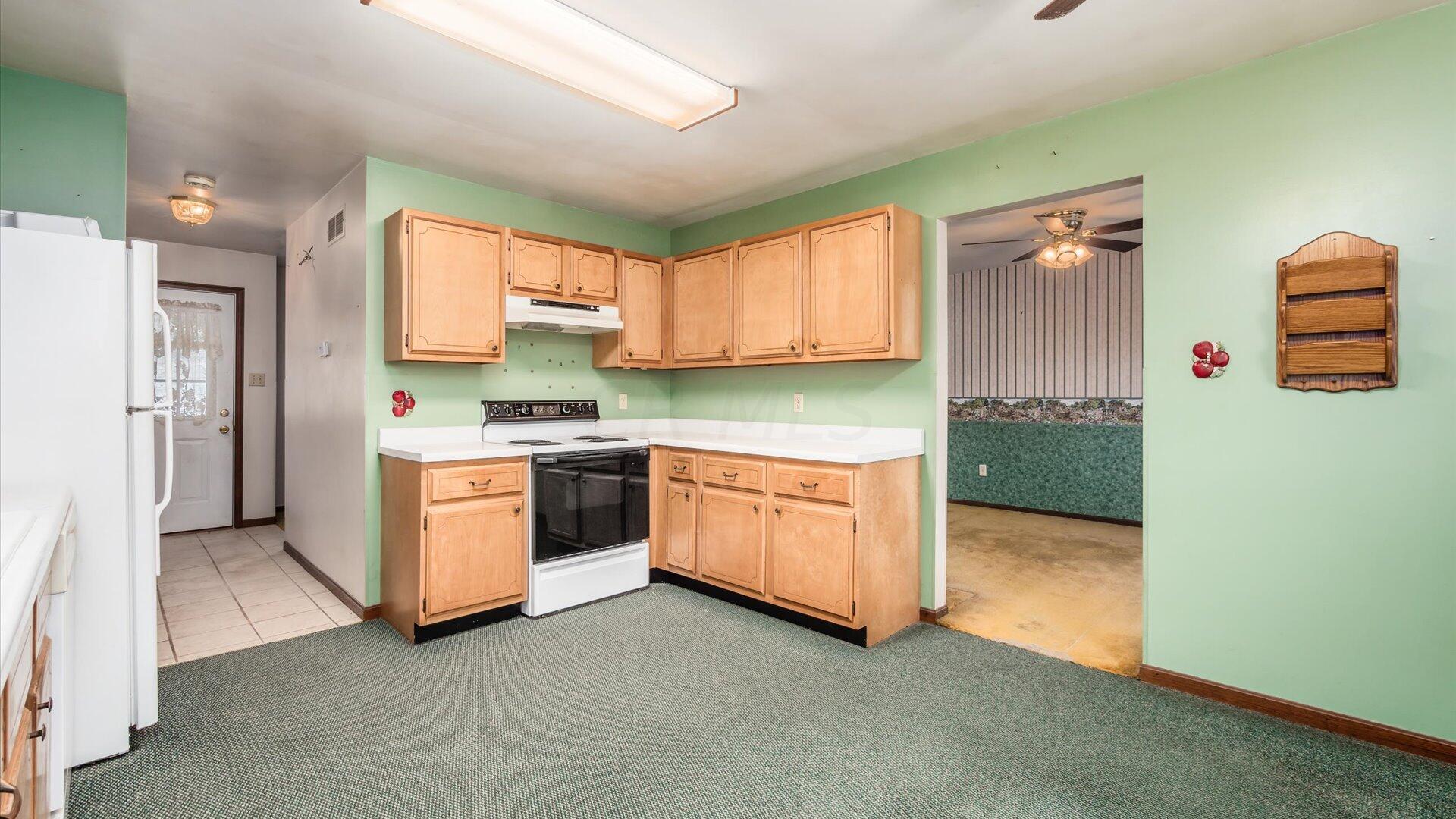 1055 West Union Road Norwich, OH 43767 - Photo 14 of 37 15-z 1055 W Union020