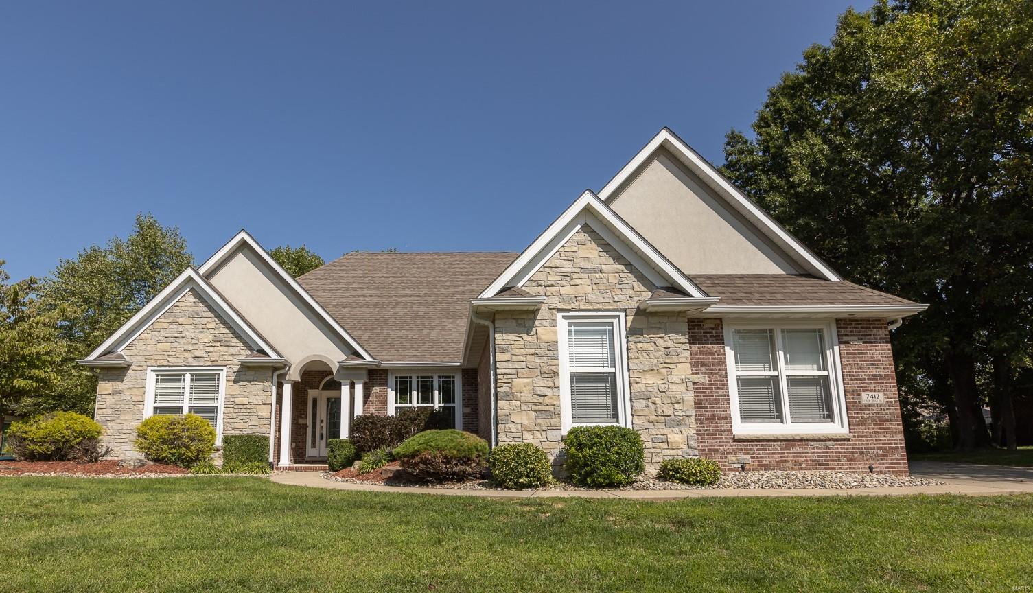 7412 Creek Ridge Lane Edwardsville, IL 62025 - Photo 1 of 47 Gallery Image 1