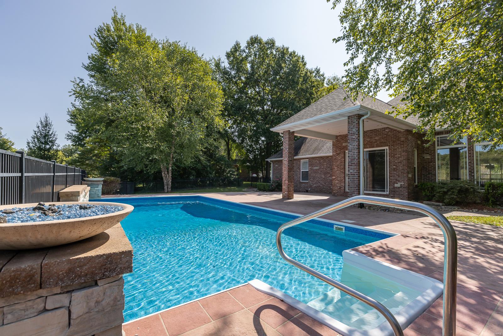 7412 Creek Ridge Lane Edwardsville, IL 62025 - Photo 5 of 47 Gallery Image 5