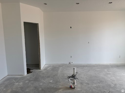 4973 North 970th East Enoch, UT 84721 - Photo 3 of 9 View of unfurnished room